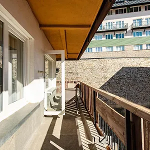 Apartamento Holidays, Tripp, 1 Dormitorio, 4 Personas, Terraza, Sierra Nevada