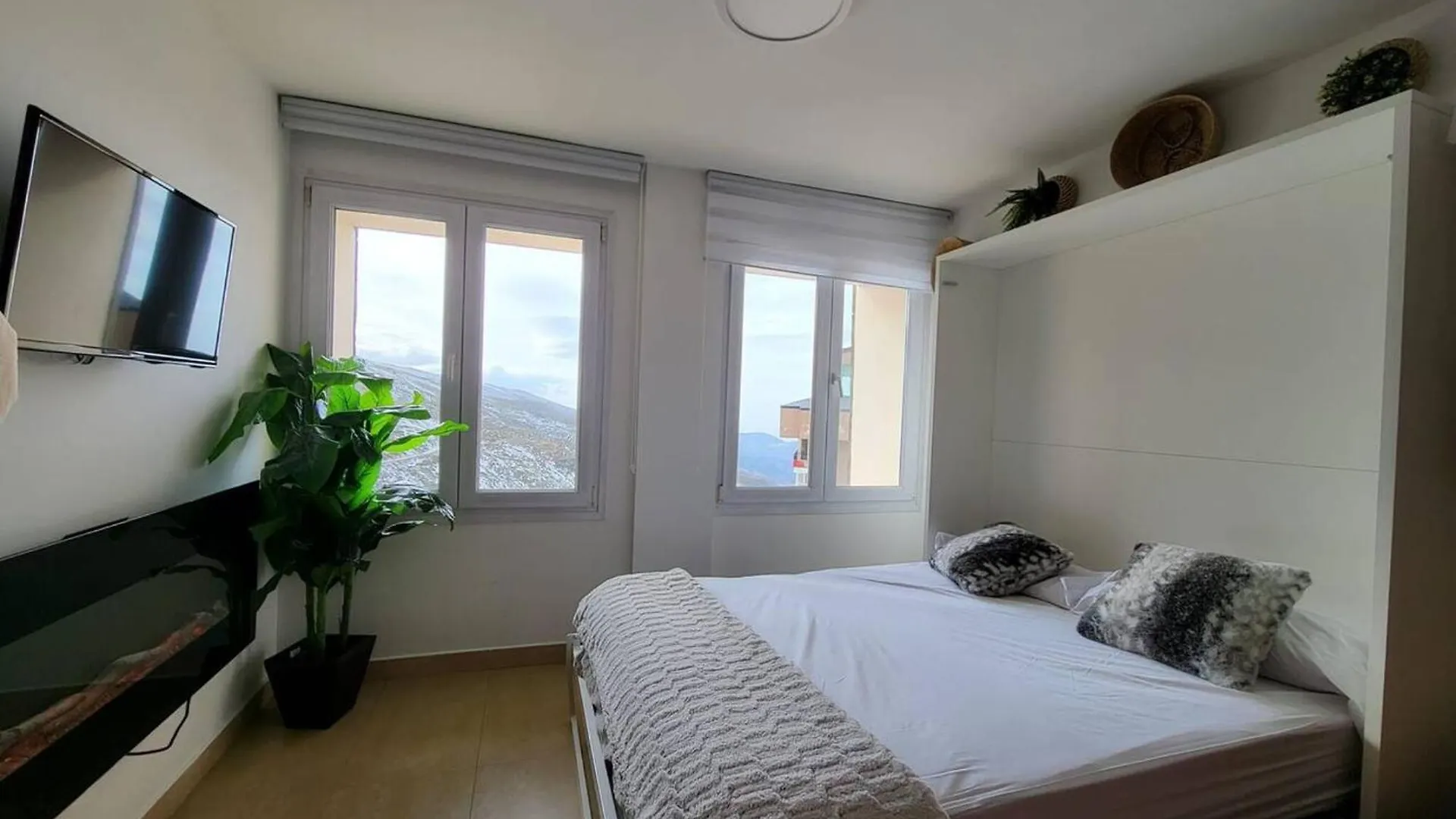 Charming Apartment In Sierra Nevada 60 M² + Shared Pool Spain